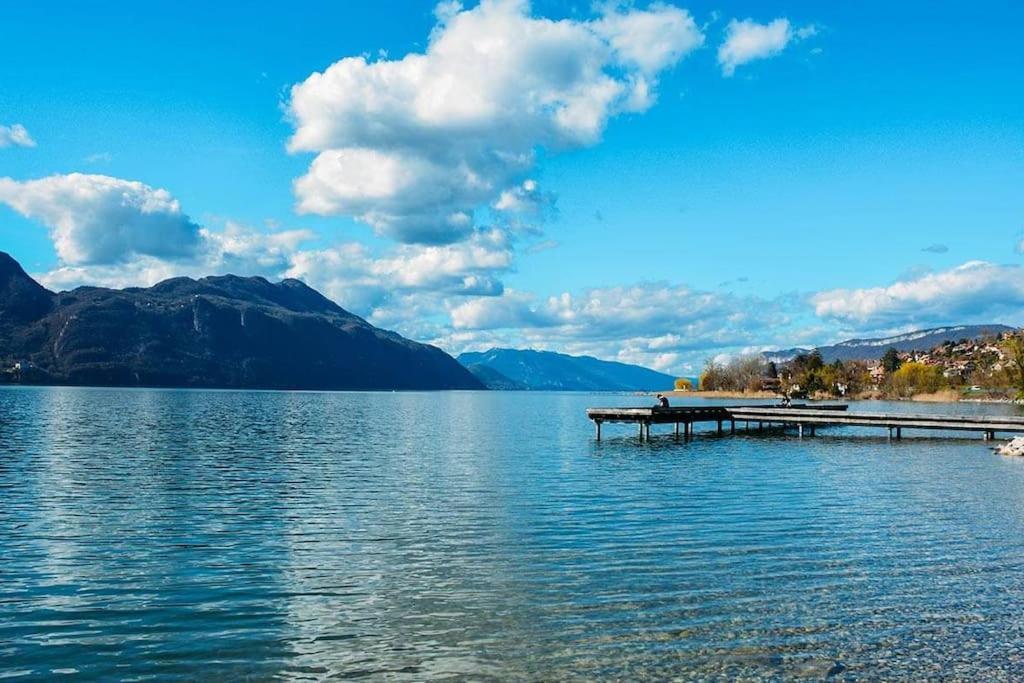 Confort Entre Lac Et Montagne Tresserve Экстерьер фото